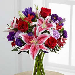 The Stunning Beauty™ Bouquet by FTD® - VASE INCLUDED