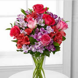 Romancing the Heart Bouquet - VASE INCLUDED
