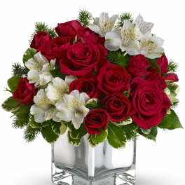Teleflora's Christmas Blush Bouquet