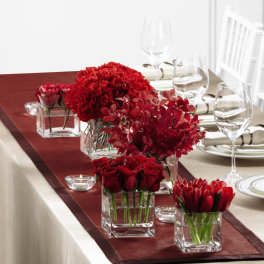 FTD Modern Grace Centerpiece