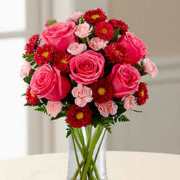 The Precious Heart™ Bouquet by FTD® - VASE INCLUDED