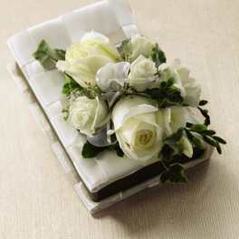 FTD Rose Charm Bouquet