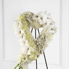 FTD Hearts Eternal Easel