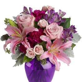 Teleflora's Elegant Beauty