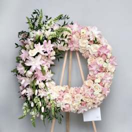Blushy Wreath