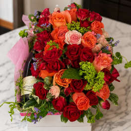 Sparkling Love Roses and Moet