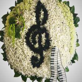 Standing Tribute easel