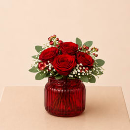 Red Romance Vase ™