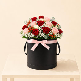 Blush & Red Rose Hatbox – Tall