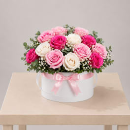 Blush & Pink Rose Hat Box – Short
