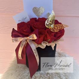 Black velvet rose box