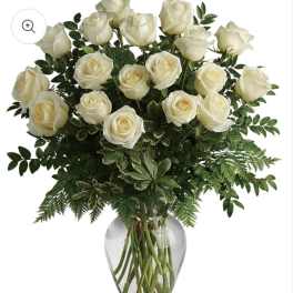 18 white Roses