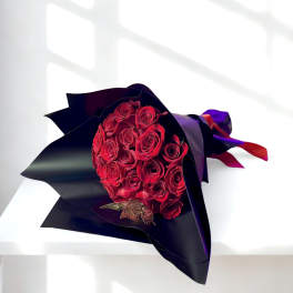 24 Roses Bouquet Classic Romance