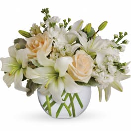 Isle of White by Teleflora