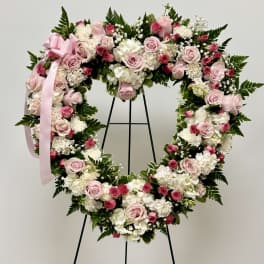 Heart Wreath Pink