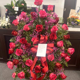 Standing arrangement all roses