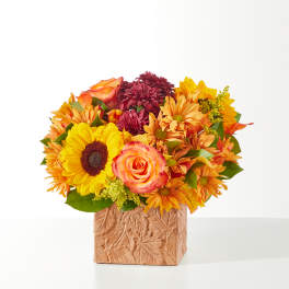 F10 - OUTDOORS BOUQUET OR SIMILAR