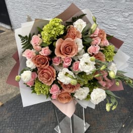 Cappuccino bouquet. The Photo Shows A Standard Size.
