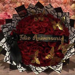 Red Anniversary Bouquet