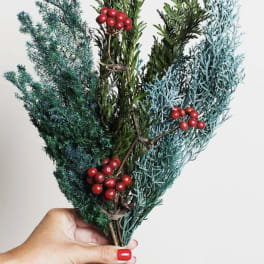 Preserved Christmas Swag Bouquet