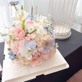 [FRESH FLOWER] Cotton Candy Theme Birthday Cake Shape arrangement