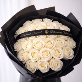 [SOAP FLOWER]Elegant ivory rose bouquet arrangement