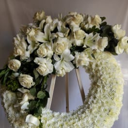 Eternity white Wreath