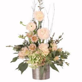 BLISSFUL BLUSH FLOWER ARRANGEMENT