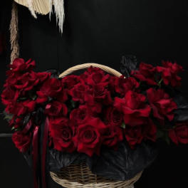 XXL Huge Love in the basket