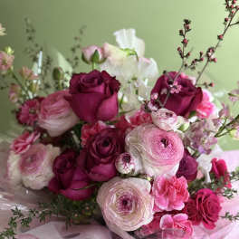 Bespoke Floral Service * see the product information below for details on our custom hand tied bouquets