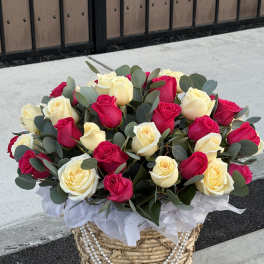 Tender Basket for the First Year of Married Life with Pink and White Roses