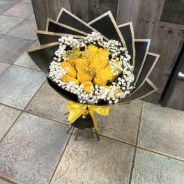 YELLOW ROSES BUCHON