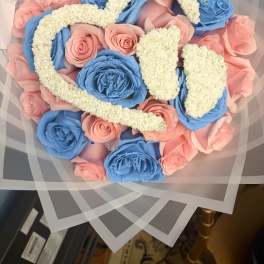 Gender reveal bouquet