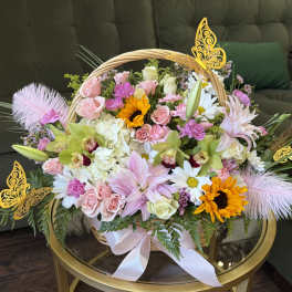 Signature Garden Basket