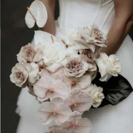 Modern Luxury Bridal Bouquet