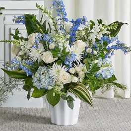 Blessings of Memory Floor Basket