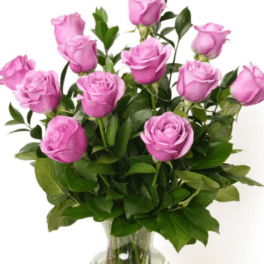 Pink Rose Arrangement in Clear Glass Vase