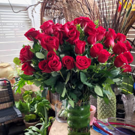 Grandeur Long Stem Rose Arrangement by Barrio Logan Florist