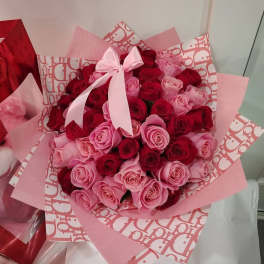 Red and pink roses.