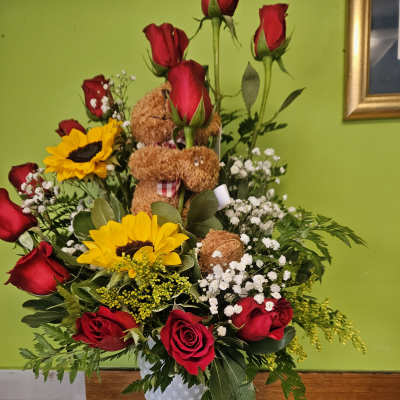 adorable bouquet with bear