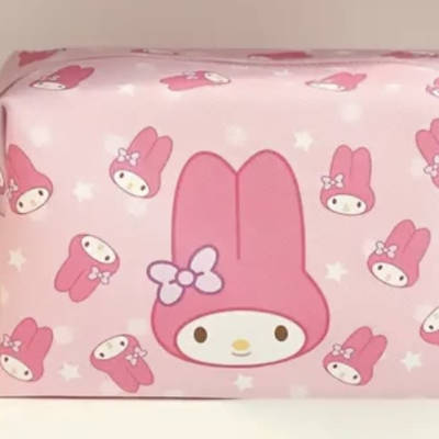 Pink My Melody lunch bag with a handle and cartoon character print