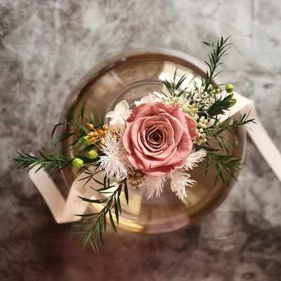 No-Fuss Corsage
