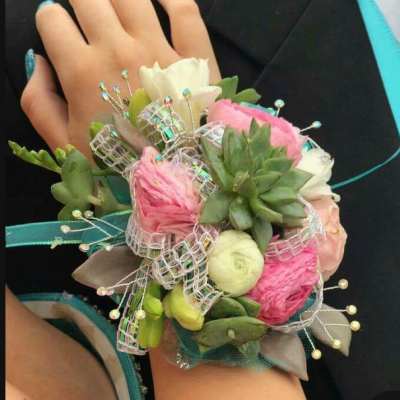 Succmulents corsage