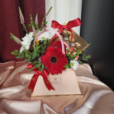 Designer’s Choice Handbag