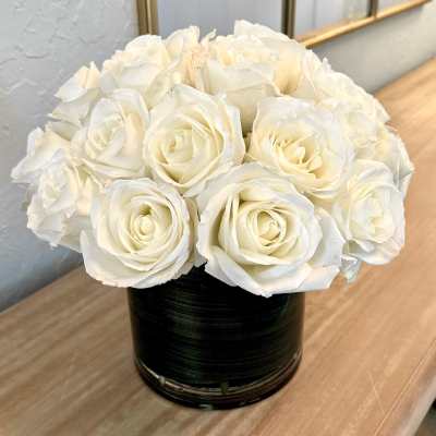 Stunning Sterling (Two Dozen White Roses)