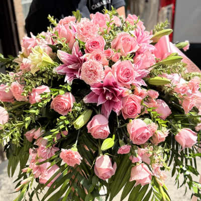 Timeless Beauty Casket Spray