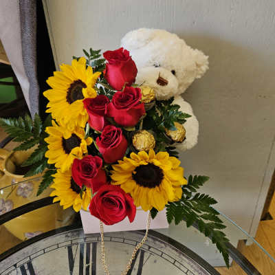 bear and sunflower arrangement