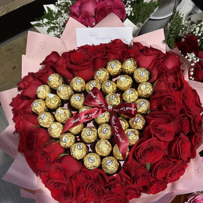 Red roses and chocolate