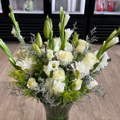 Extra Large sympathy arrangements in glass vase