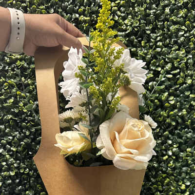 Kraft paper bouquet flowers